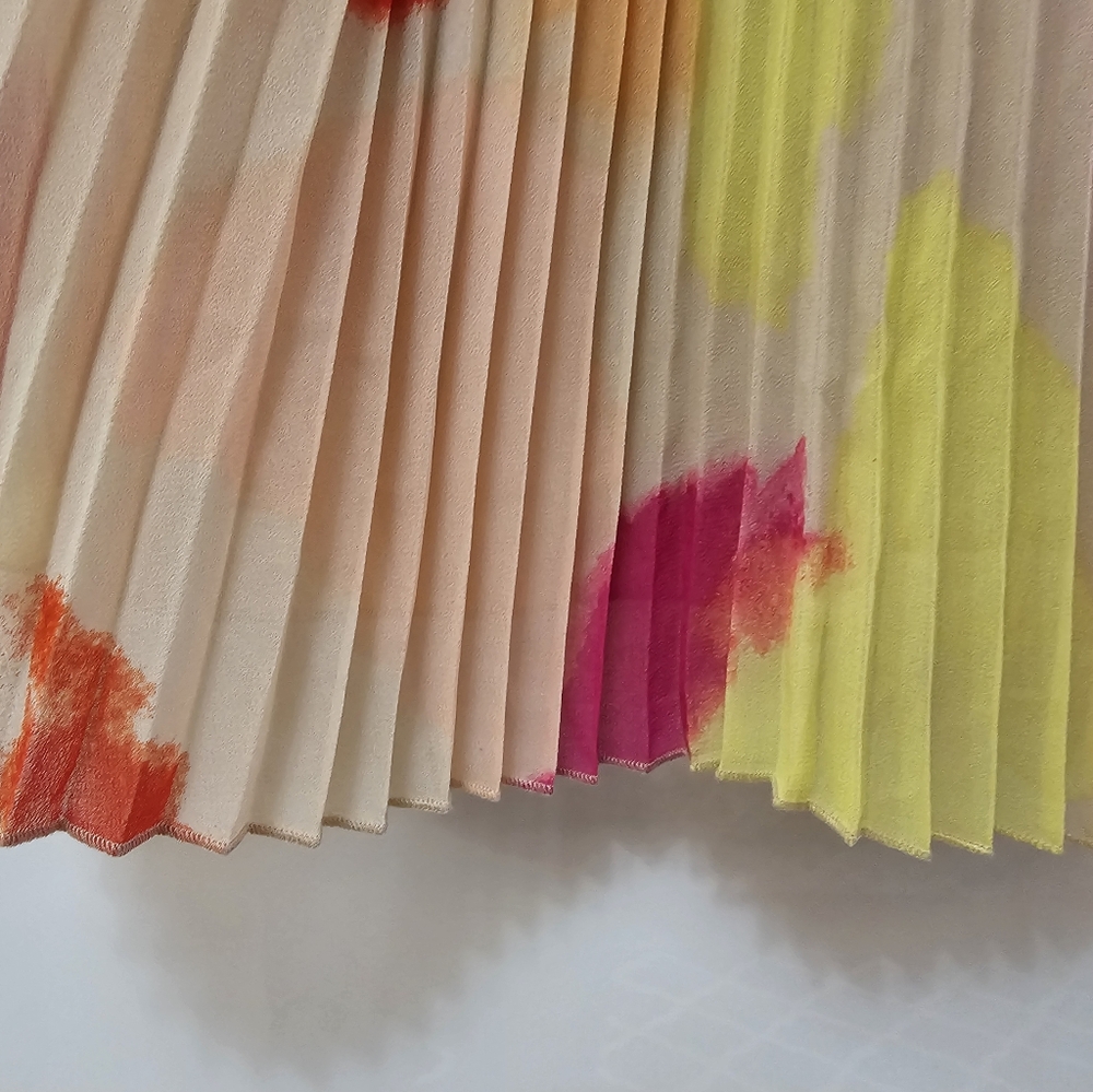 1. State Watercolor Camisole Top - Picture 7 of 12